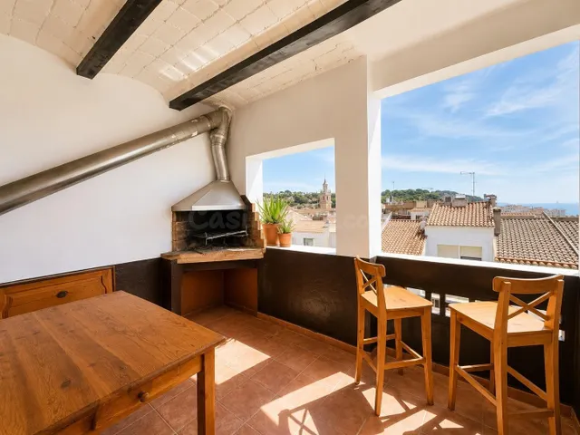 Piso de 151 m2 con terraza y vistas al mar en el centro de A - foto 3
