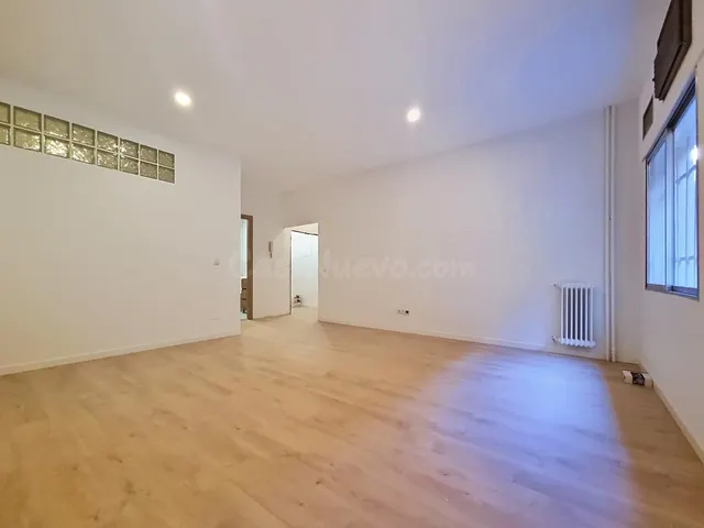 Alquiler de vivienda reformada de dos dormitorios en chamartín — 5