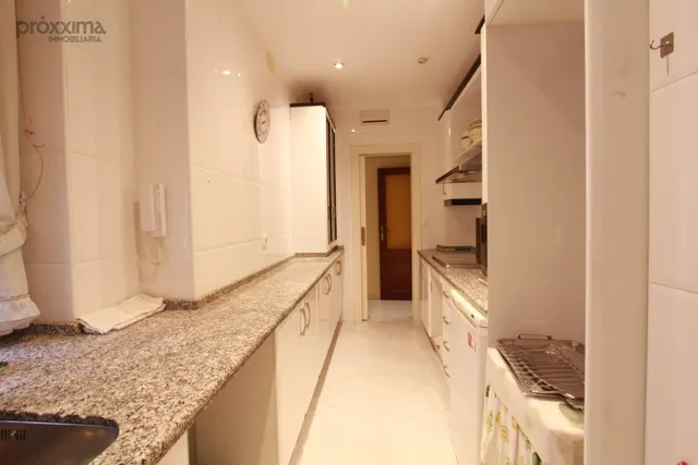 Vivienda con amplia terraza y grandes posibilidades en Los Remedios — 14