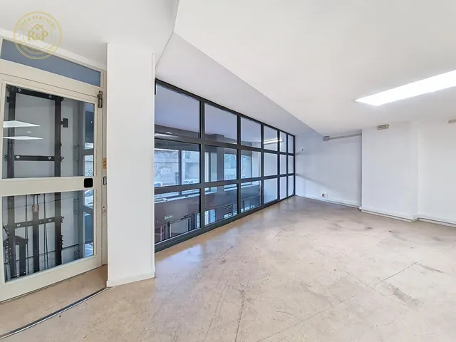 Nave industrial con despachos en venta en calle juan decon vado permanente vigente — 16