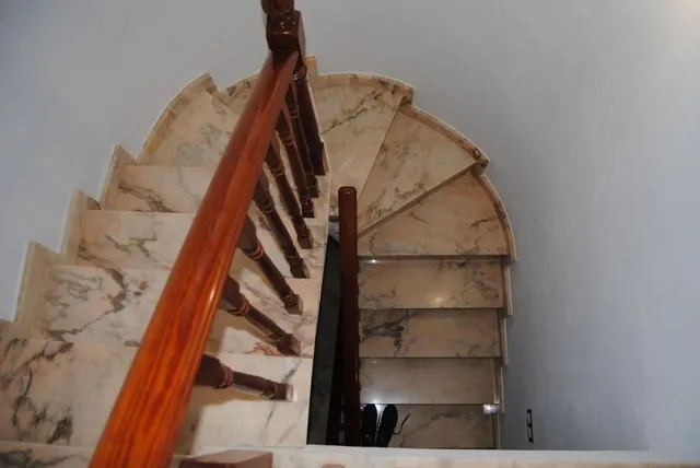 Casa 4 habitaciones 331m² en venta - PAU 26 — 24