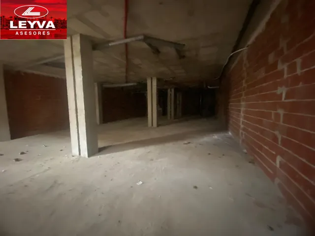 LOCAL COMERCIAL EN VENTA — 29