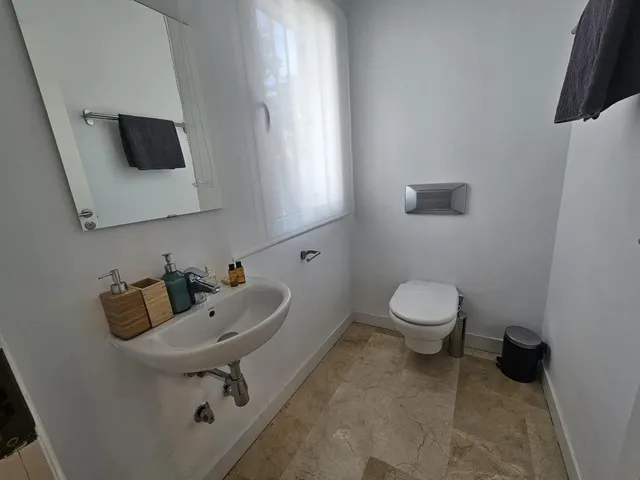 Chalet 5 habitaciones 412m² en venta - Centro — 24