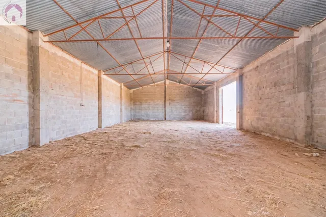 Finca en Atarfe con dos naves y cobertizo — 14