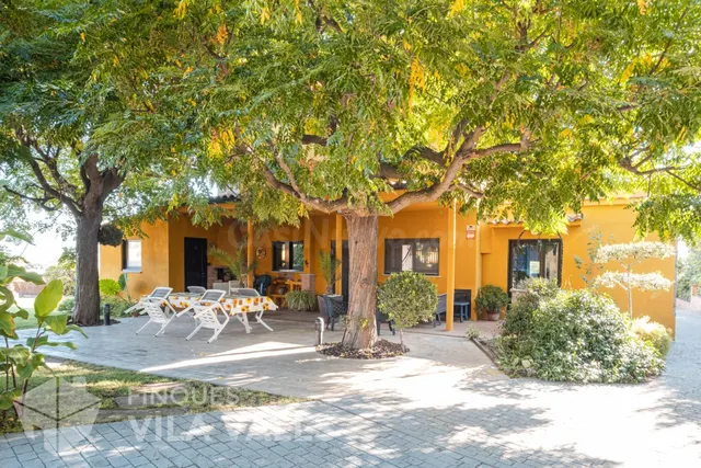 Chalet 4 vientos con piscina y jardín excepcional en Santa E - foto 3