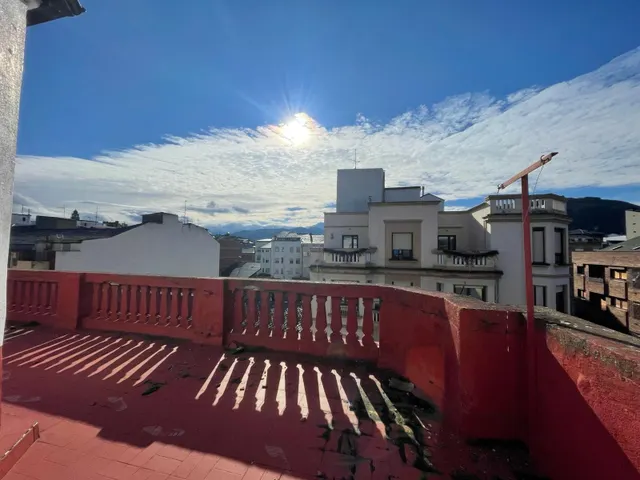 SE VENDE EDIFICIO EMBLEMÁTICO EN EL CENTRO DE PONFERRADA — 23