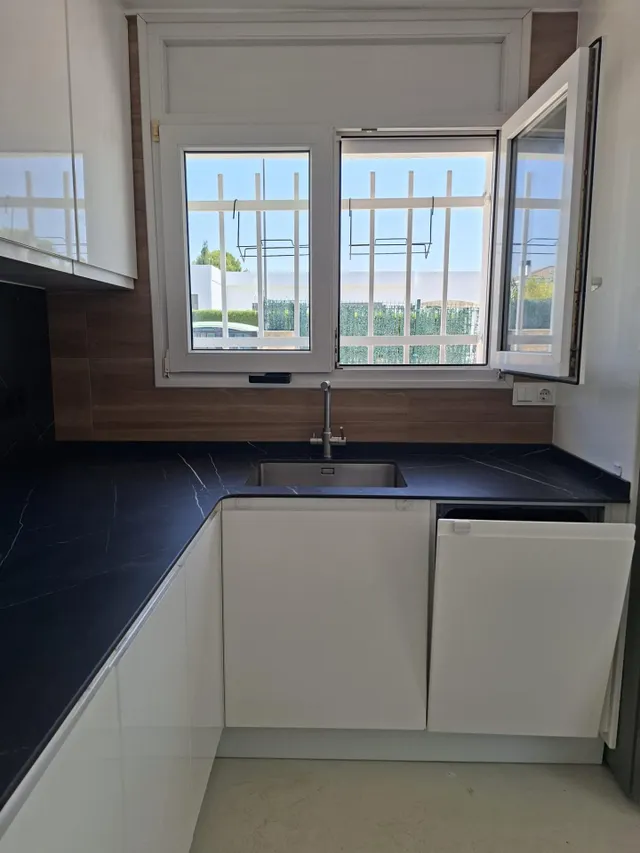 Elegante Chalet Nuevo en Calafat, L'Ametlla de Mar - €390.000 — 10