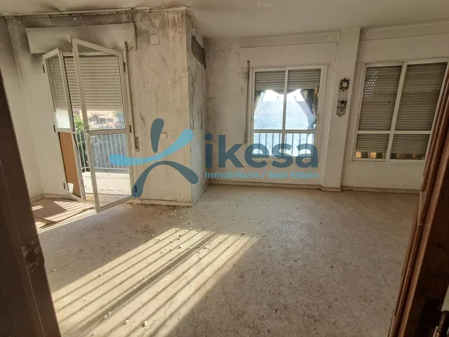 Piso VPO en Residencial las Dalias I. Con garaje y piscina comunitaria. — 14