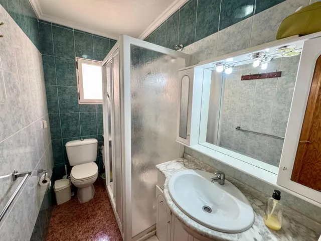 Ático en Torrevieja con orientación sur, cerca del mar — 19
