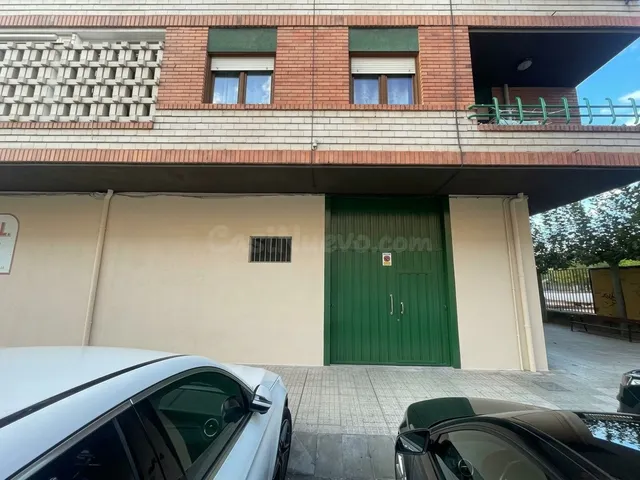 LOCAL COMERCIAL DE 247 M2