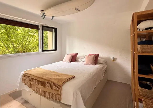 Exclusivo apartamento recién reformado a sólo un minuto a pie de la playa de Zarautz. — 15