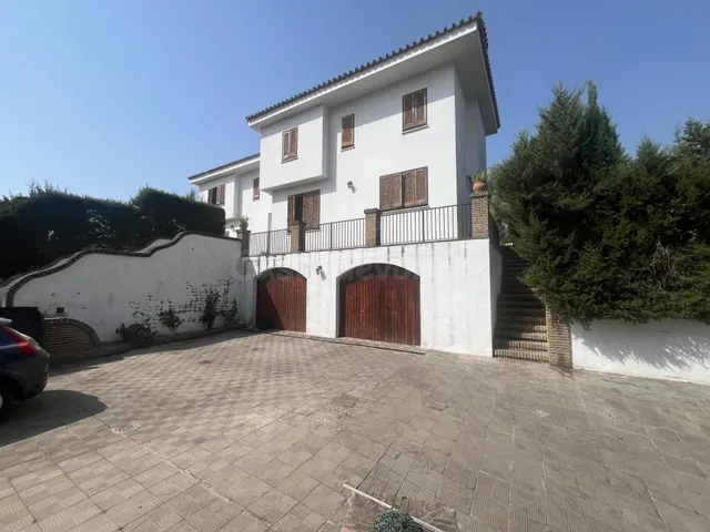 Villa de lujo en venta en Simón Verde (Mairena del Aljarafe) - foto 3