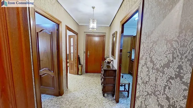 amplia vivienda con vistas al Altozano y plaza de garaje — 5