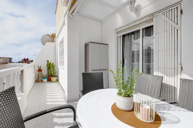 Apartamento 2 habitaciones 72m² en venta - Estacion de autobuses — 14