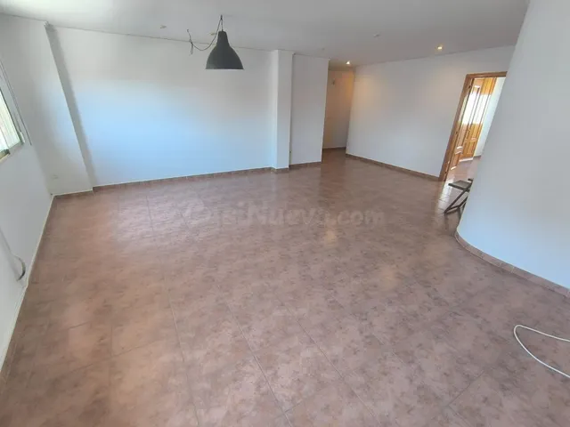 PRECIOSO PISO EN ZONA DE LAS ESCLAVAS GANDIA (VALENCIA) - foto 2