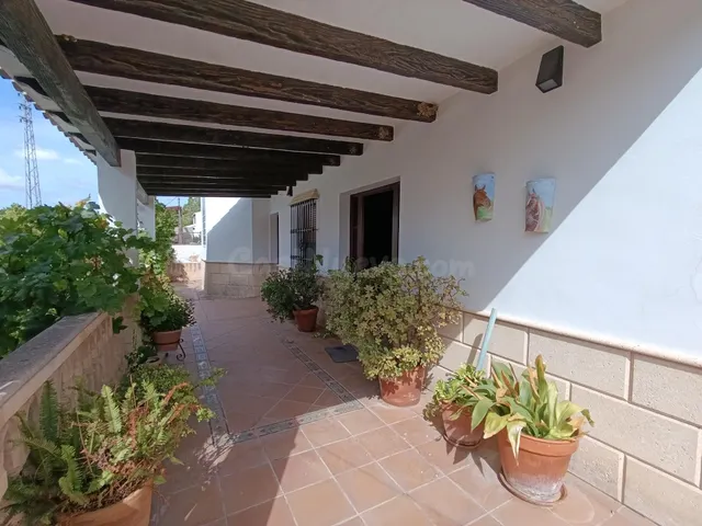 CHALET EN JUNTA DE LOS RÍOS - foto 2