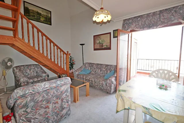 Ático dúplex céntrico con 4 terrazas y piscina — 29