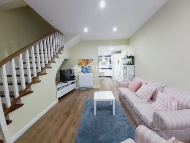 SE VENDE CASA REFORMADA EN 2017 EN PLENO CENTRO HISTORICO DE - foto 2