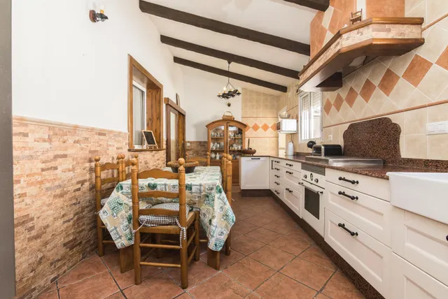 ¡chalet con piscina y gran parcela en Redován! — 28