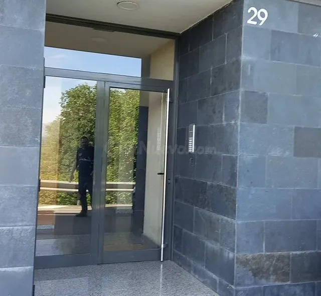 Apartamento 3 habitaciones 85m² en venta - Centro urbano 80 - foto 3