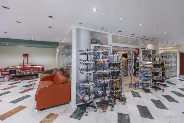 Local comercial en venta - Aguadulce norte — 12