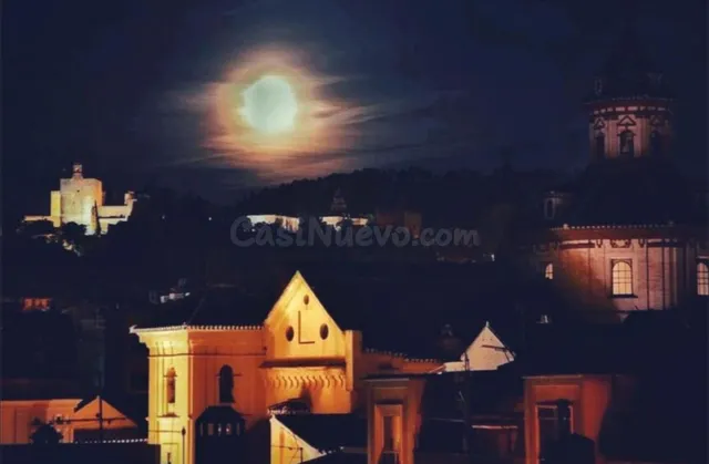 ✨ AMPLIO PISO EXTERIOR CON TERRAZAS EN CALLE VERÓNICA DE LA  - foto 2