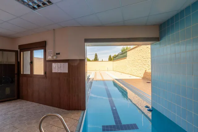 Espectacular Villa Unifamiliar Independiente con Máxima Privacidad y Autonomía en Cortijo del Aire — 8