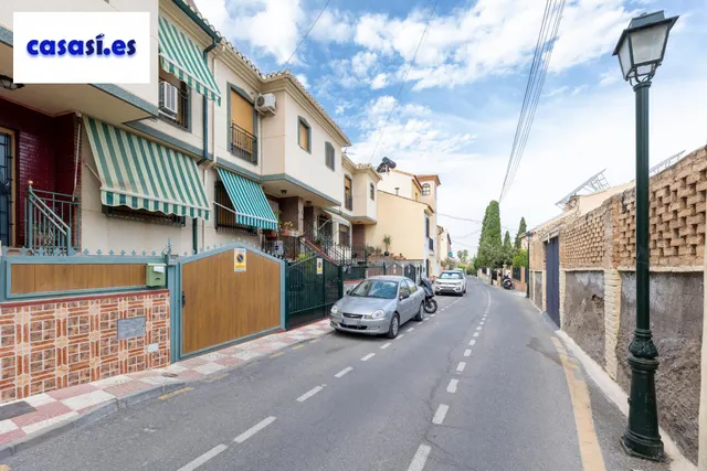 SE VENDE BONITA CASA EN CAJAR — 31