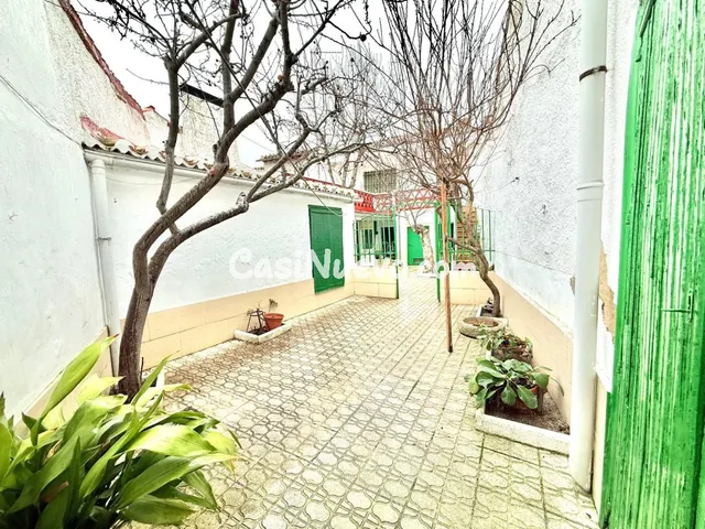 Adosada en Venta en Nava Del Rey Valladolid - foto 5