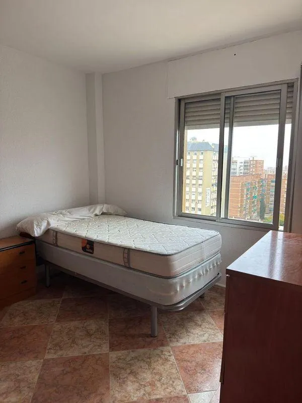 Amplio piso 105 m2 — 13