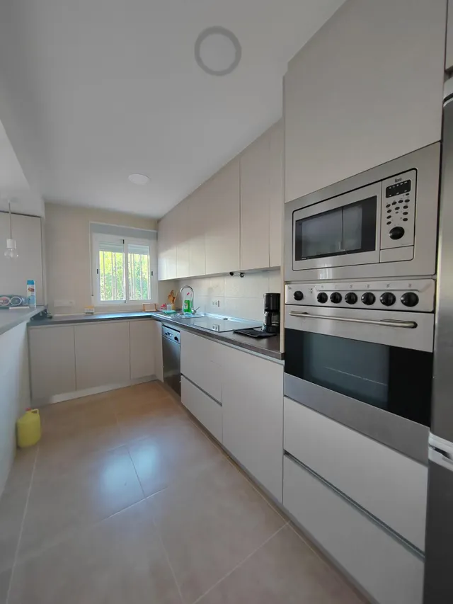SE VENDE CHALET EN ZONA ANTIGUA CARRETERA DE GRANADA — 2