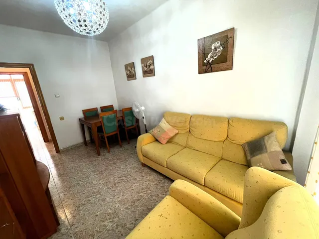 ¡NOVEDAD EN EXCLUSIVA! PISO EN PRINCESA MERCEDES (ALICANTE)  - foto 2