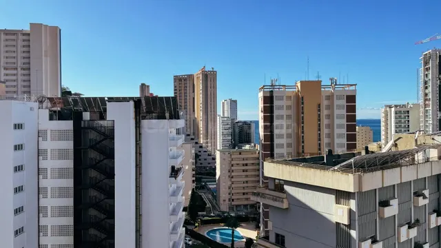 Alquiler de larga temporada en Benidorm — 23