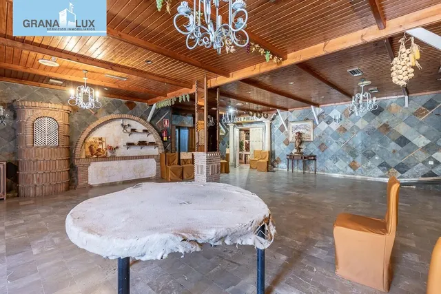 EN VENTA HOTEL Y RESTAURANTE LOS PINILLOS — 15