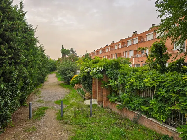 ¡Oportunidad única en la Zona Alta de Lleida! — 9