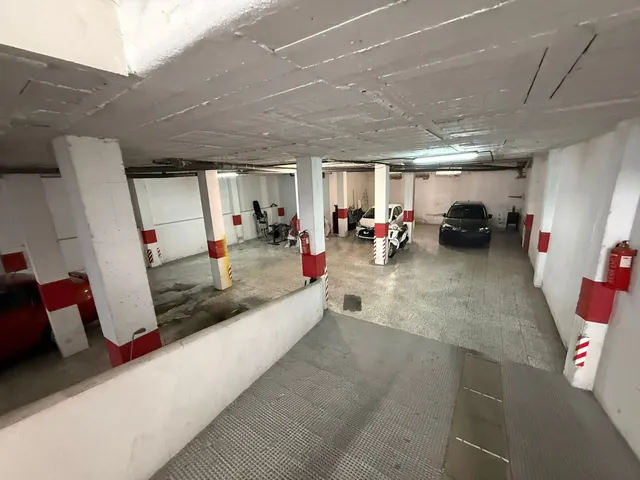 Garaje 1 habitación 250m² en venta - Marbella - foto 2