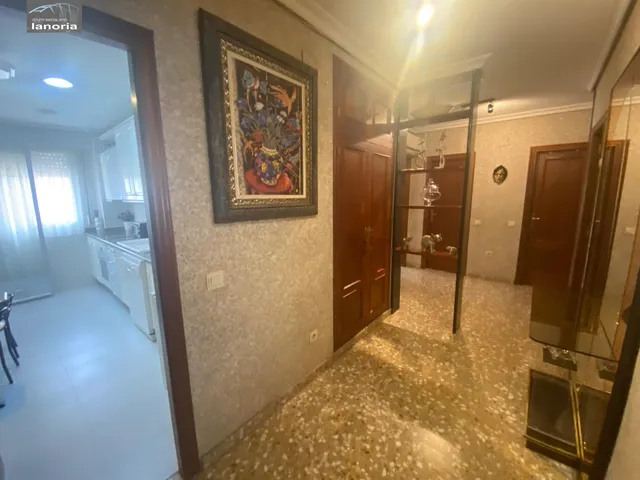 Grupo la Noria VENDE amplio piso SIN ascensor. 4 hab, 2 Baños. Completamente AMUEBLADO y EQUIPADO. — 14