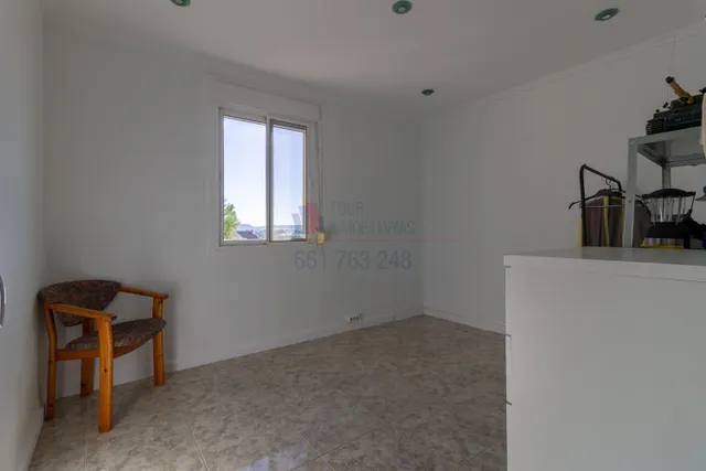 Piso totalmente exterior con vistas despejadas y mucho luz natural. — 20
