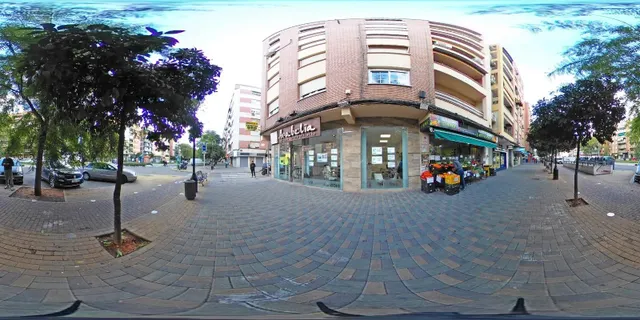 ////COCHERA EN EL ZOCO(AVENIDA DE GUERRITA) CON TRASTERO/// — 11