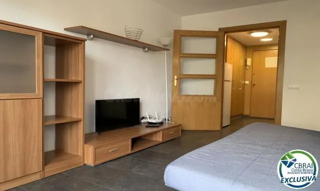 Fantástico apartamento reformado en Roses Holiday Center | P - foto 2