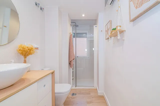 ¡Tu Nuevo Hogar te espera!  Semi-ático Reformado con Gran Terraza, junto Virgen de Las Angustias — 22