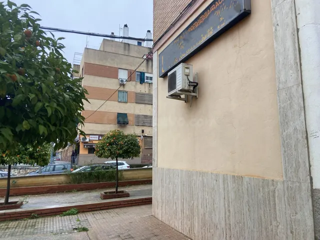Oportunidad de Inversión: Local Comercial en Fátima - foto 4