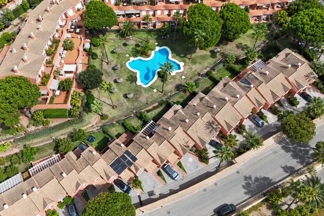 Chalet adosado en Avenida Octavio Augusto, Novo Sancti Petri, Chiclana de la Frontera — 30