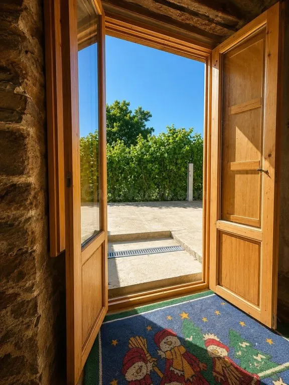 ESPECTACULAR CASA ADOSADA EN VENTA - foto 2