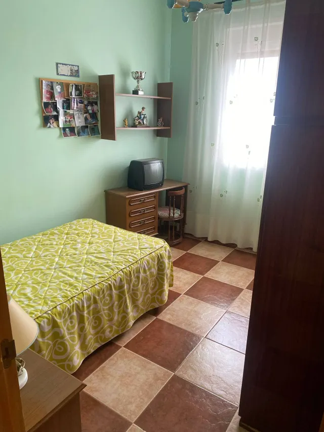 SE VENDE CASA EN LA ZONA DE CALZADA DE CALATRAVA — 30