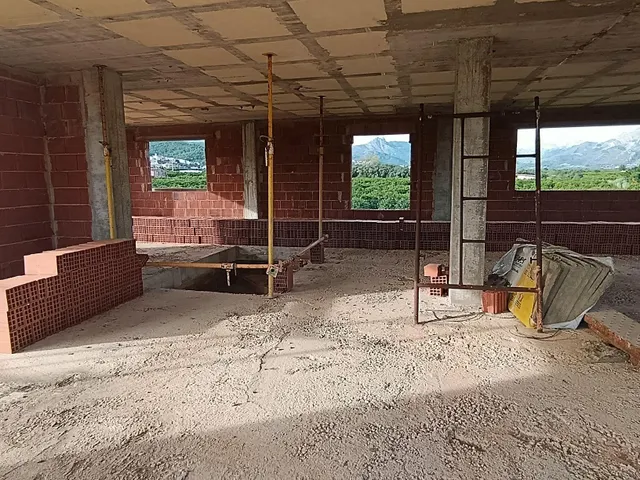 Dos viviendas para reformar con gran parcela en venta en Benidoleig — 12