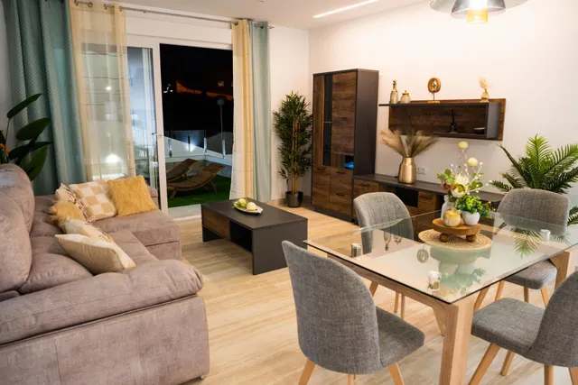 Villa de 5 dormitorios a la venta con estupendas vistas al campo de Golf "La Marquesa" — 6