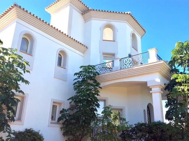 Chalet 7 habitaciones 924m² en venta - Costa del Sol - foto 4