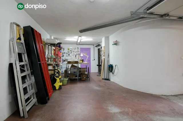 ¡Tu nuevo hogar te espera en Churriana de la Vega! Casa adosada con patio, garaje y futura parada de metro a pocos pasos. — 26