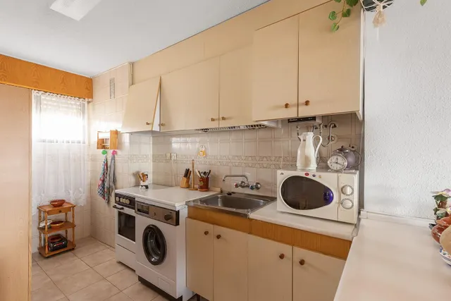 Apartamento de dos dormitorios con vistas la mar — 9